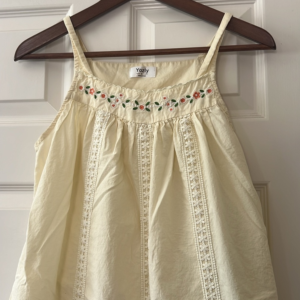 Butter Yellow Embroidered Midi Dress Size Small